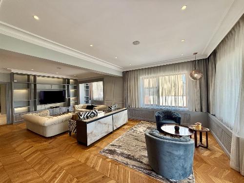 Spectacular 5-room apartment in Herastrau area 1