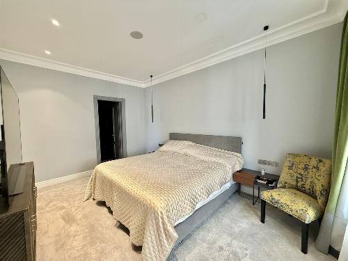 Spectacular 5-room apartment in Herastrau area 15