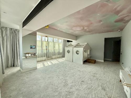Spectacular 5-room apartment in Herastrau area 22