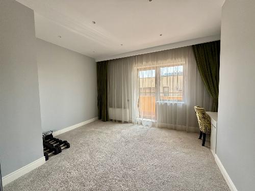 Spectacular 5-room apartment in Herastrau area 25