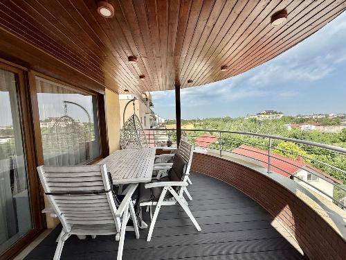Spectacular 5-room apartment in Herastrau area 6