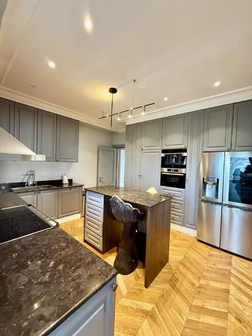 Spectacular 5-room apartment in Herastrau area 10
