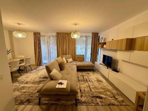 Superb villa for rent – 5 rooms Pipera 1