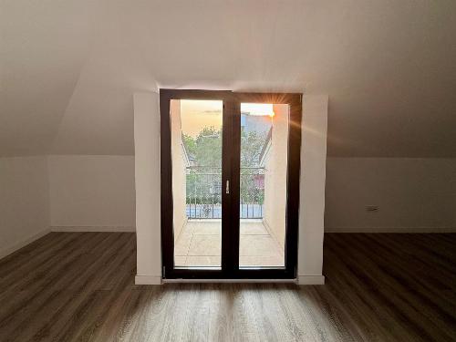 Superb villa for rent – 5 rooms Pipera 11