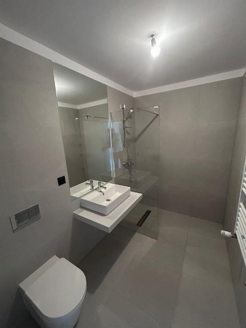Studio de Vanzare Pipera + loc de parcare 4