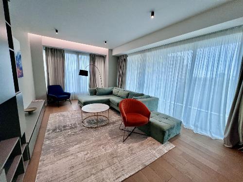 Apartment lux / vedere parc / mobilat și utilat 2