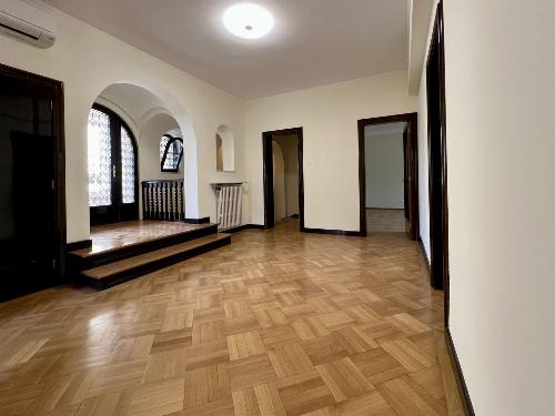 Aviatorilor, apartment in unfurnished villa 7