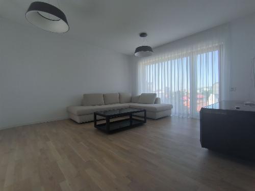 Triplex de lux cu terase, jacuzzi și parcare – zona Eminescu-Toamnei-Armenesc 2