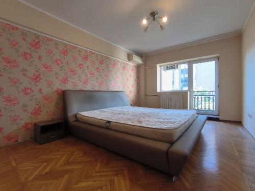 Apartament 3 camere de vanzare Blvd Unirii decomandat 9