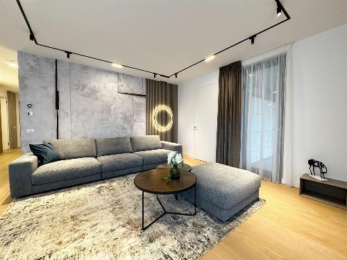 Boutique block with a high level of privacy / Park view 3
