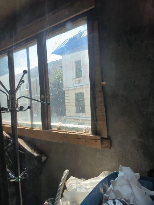 Apartament 3 camere de vanzare cu garaj si boxa Cismigiu 11