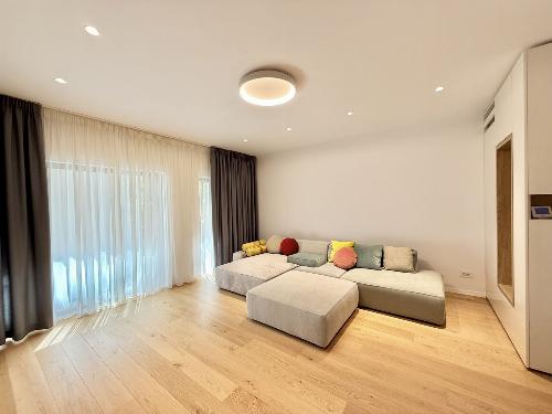 Bloc boutique / Prima închiriere 3