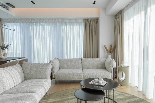 Superb view of Floreasca Park and Lake / Upper floor 3