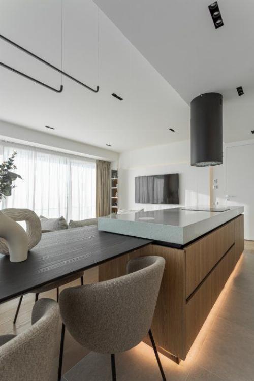 Superb view of Floreasca Park and Lake / Upper floor 4