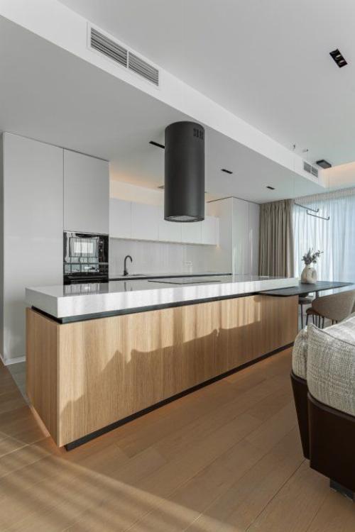 Superb view of Floreasca Park and Lake / Upper floor 8