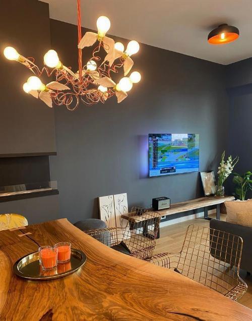 For sale Ap Designer 2 Rooms Aviation Tower + 2 Parking Space included 4