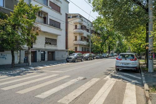 Apartment in an interwar villa, Foisorul de Foc – Armeneasca 17