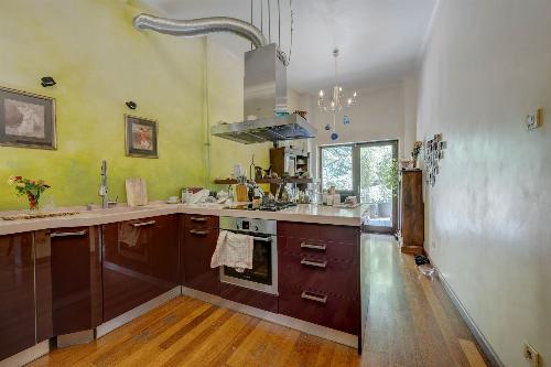 Apartment in an interwar villa, Foisorul de Foc – Armeneasca 7