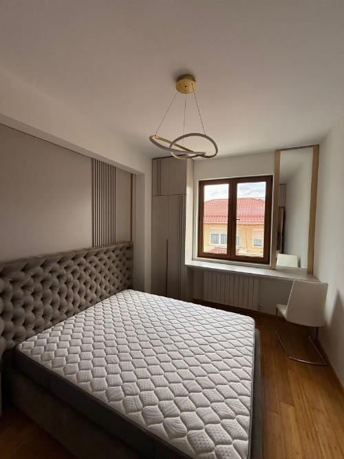 3 ROOM APARTMENT HERASTRAU 5