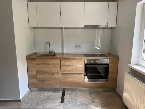 Alexandru Șerbănescu / Fully furnished and equipped apartment 4