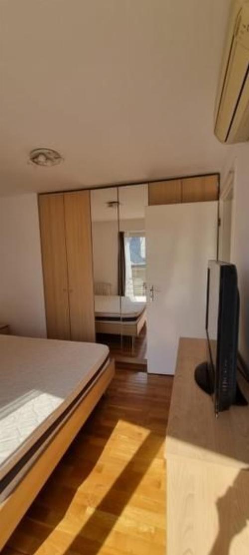 Apartament 3 camere cu vedere directă spre Arcul de Triumf 6