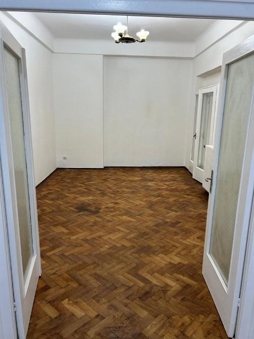 Apartament de vanzare 3 camere RISC 1 7