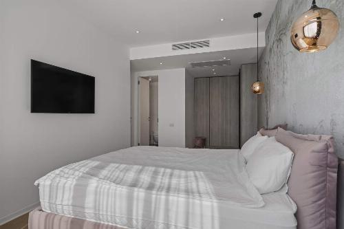 One Mircea Eliade. 4-Room Park View Apartment. 2 Parking Spaces, VAT Free 13