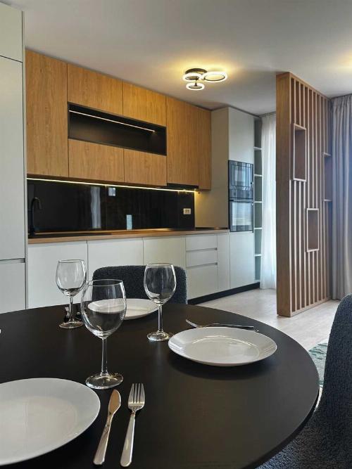 3 camere cu curte proprie | Pipera | Loc parcare inclus 5