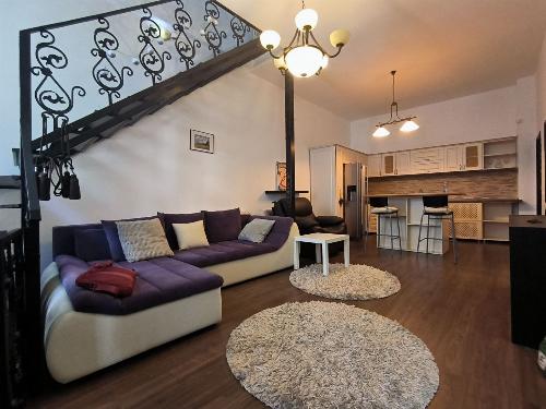 De vânzare duplex pe strada Occidentului 1