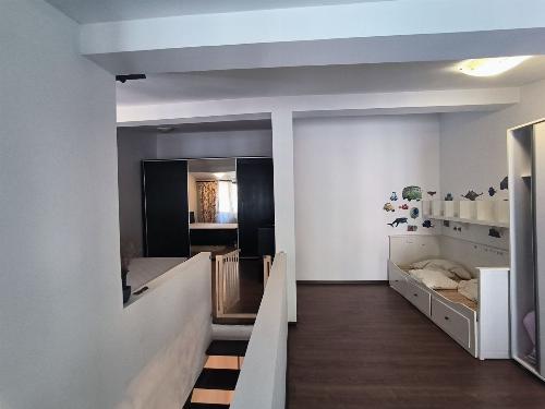 De vânzare duplex pe strada Occidentului 17