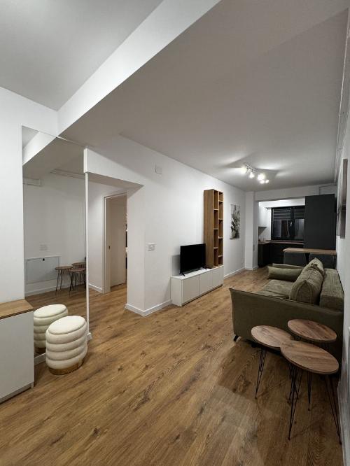 Modern Apartment | Pipera 6