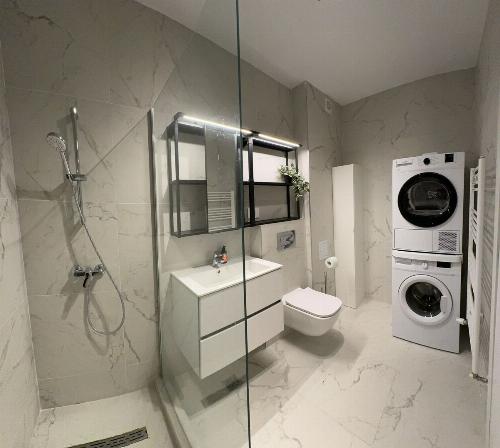 Modern Apartment | Pipera 8