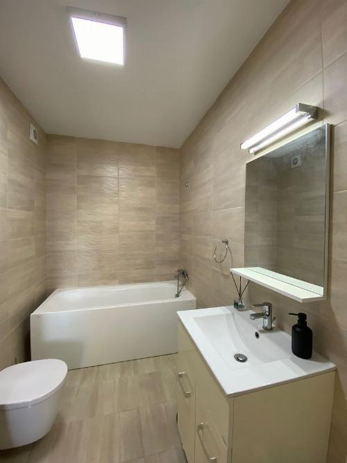 Apartament 2 camere, mobilat partial , Iancu Nicolae – vedere către bulevard 9