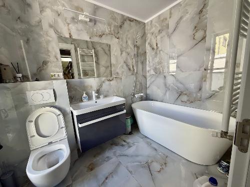 De închiriat vilă | Parcul Circului | 6 camere | 4 băi | 2 locuri parcar 13