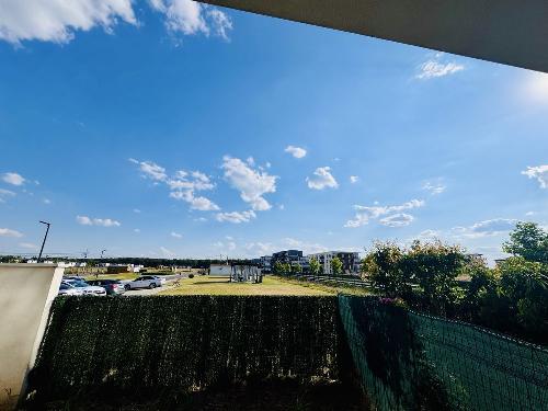 3 rooms with their own courtyard | Tunari | Parking space included 8