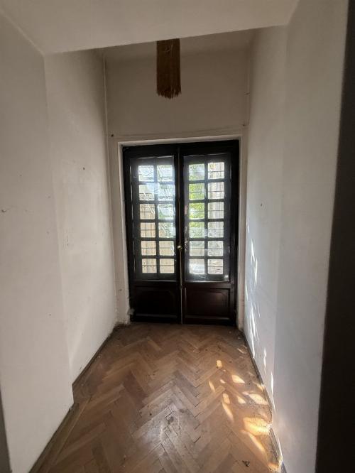 Vila ideală pentru reședință sau sediu, în zona Capitale 11