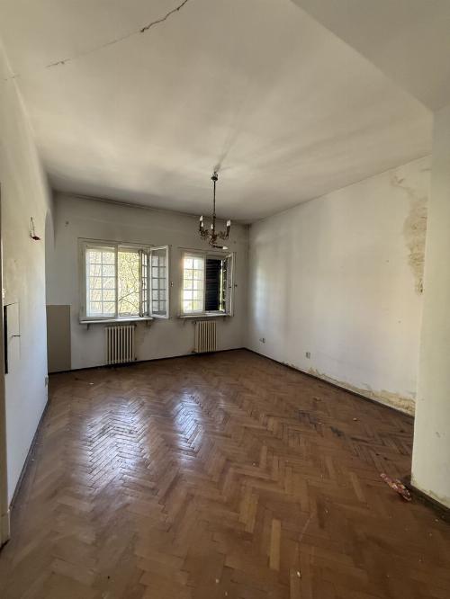 Vila ideală pentru reședință sau sediu, în zona Capitale 15