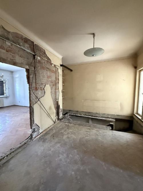 Vila ideală pentru reședință sau sediu, în zona Capitale 18