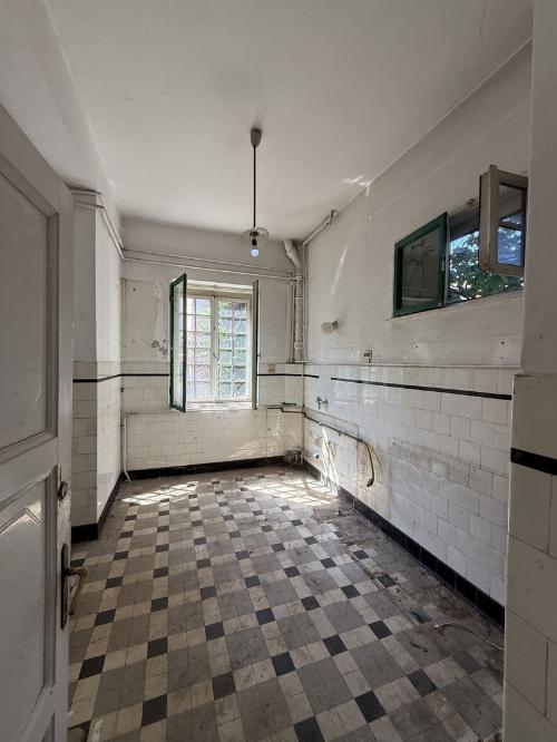 Vila ideală pentru reședință sau sediu, în zona Capitale 6