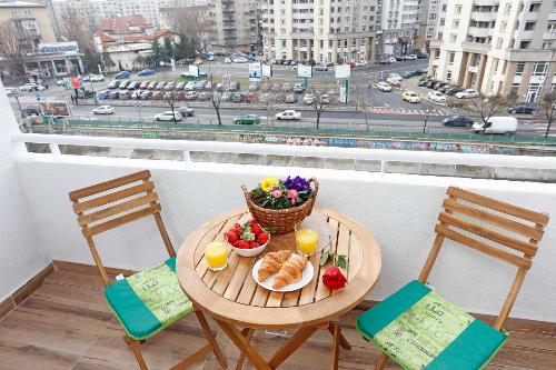Ultracentral, 2-room apartment for rent 4