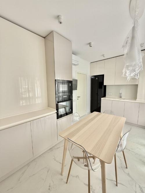 Bloc boutique / Prima închiriere 4