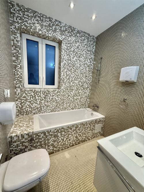 Vilă interbelică restaurată / ideală pentru spațiu de birouri 10