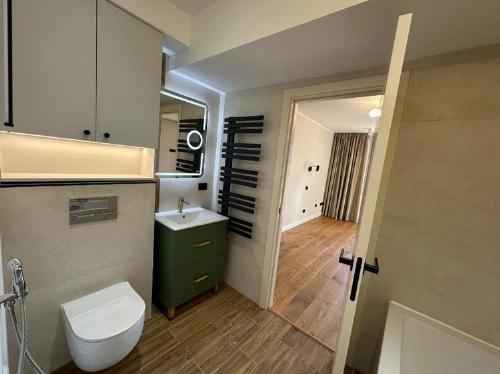 Apartament de 4 camere de închiriat – Charles de Gaulle / Aviatorilor* 6