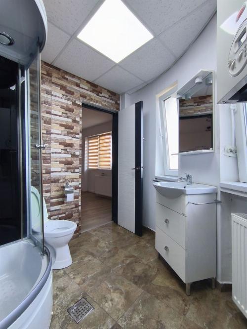 Apartament 3 camere de vanzare Bld Corbeliu Coposu 13