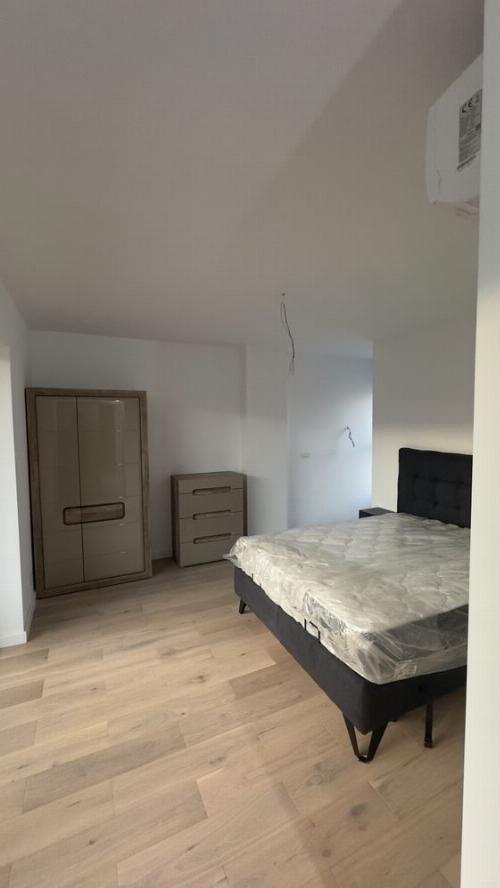 Villa with own courtyard and parking space | Pipera 4