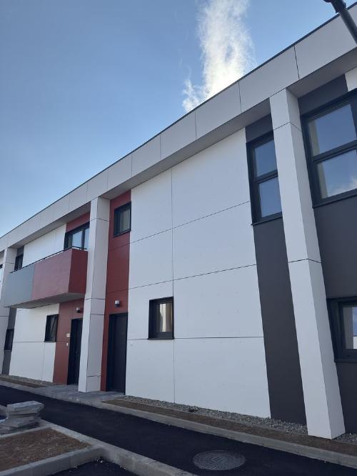 Villa with own courtyard and parking space | Pipera 6