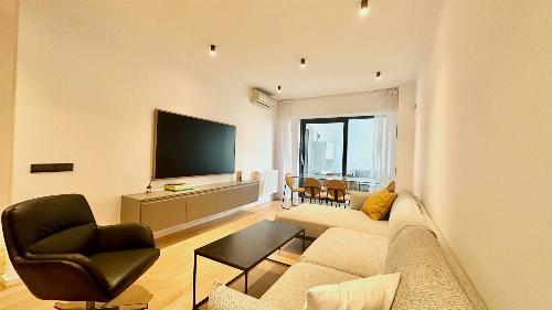 Upground | 3 Bedrooms | Completely renovated | Parking included 1