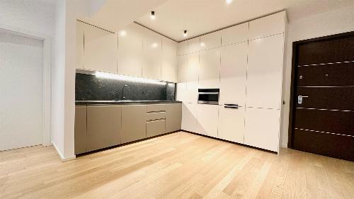 Upground | 3 Bedrooms | Completely renovated | Parking included 10