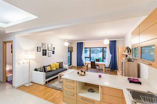 Apartament de vanzare Complex Emerald/ 2 camere/Parcare subterana/Tei 1