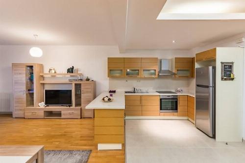 Apartament de vanzare Complex Emerald/ 2 camere/Parcare subterana/Tei 2